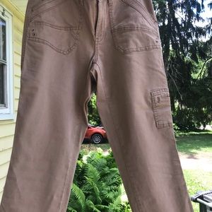 Bandolino Womens size 6 Capris